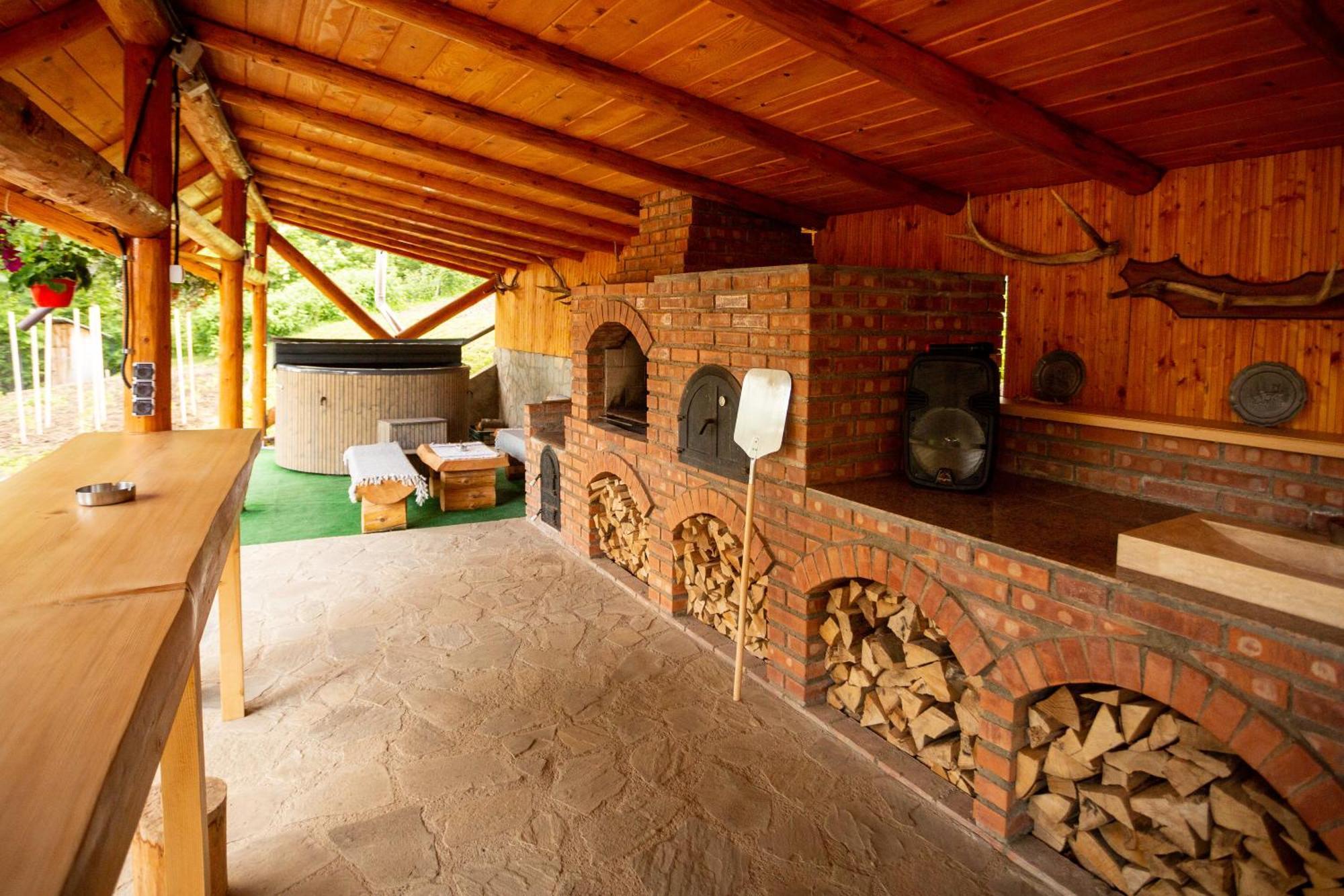 Casa Rumelia Paltineni Εξωτερικό φωτογραφία