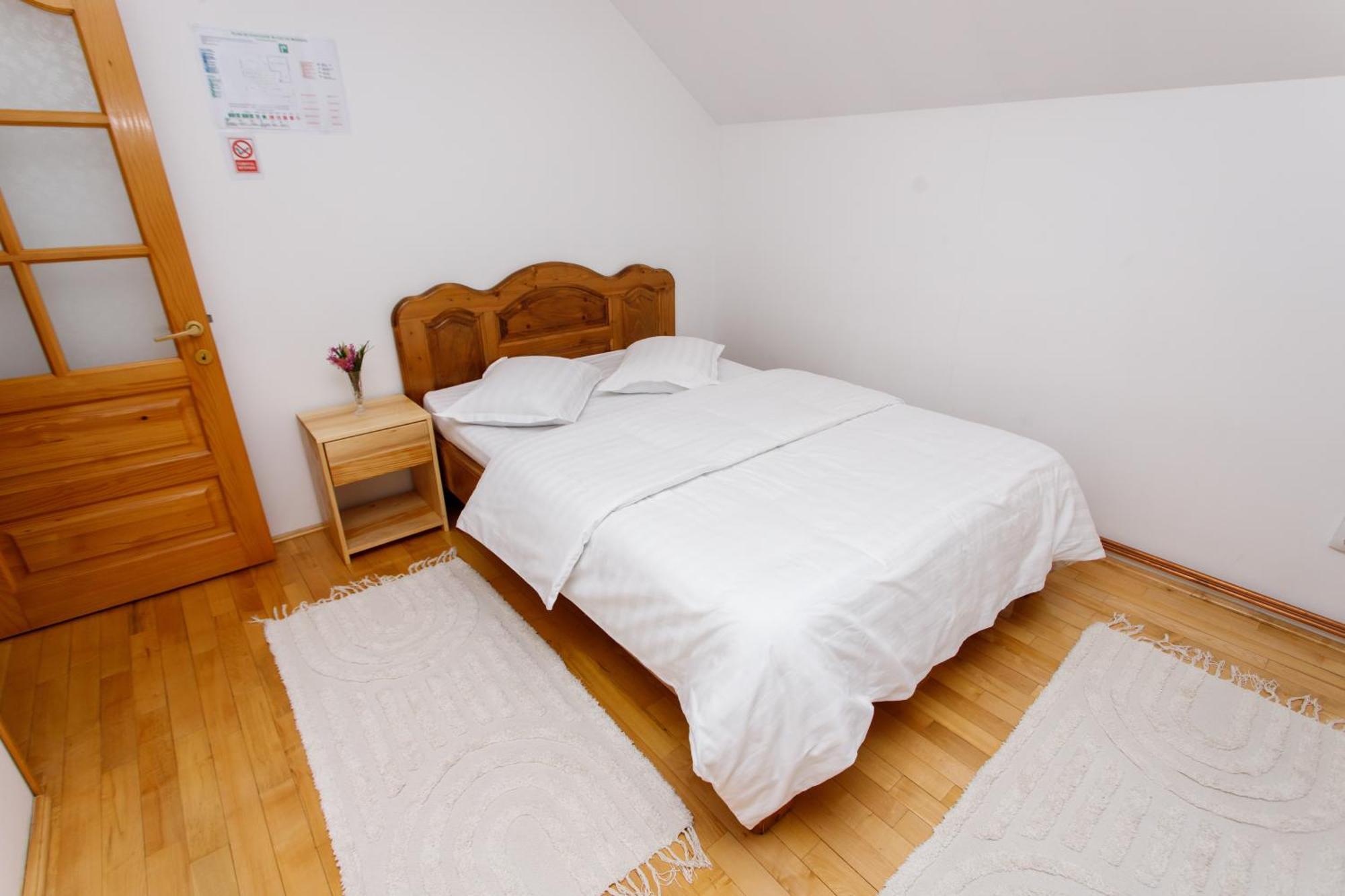 Casa Rumelia Paltineni Εξωτερικό φωτογραφία
