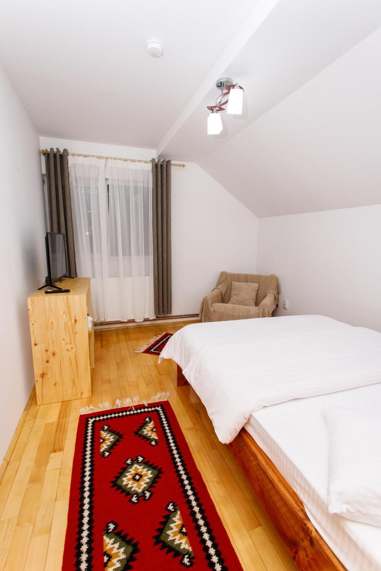 Casa Rumelia Paltineni Εξωτερικό φωτογραφία